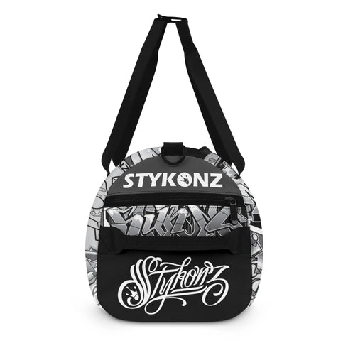 Duxonz Graffiti Duffle Bag feat Comic Stykonz 1 Black | Sports & Gym Bag – Hip - Hop Streetwear - Stykonz Graffiti Streetwear
